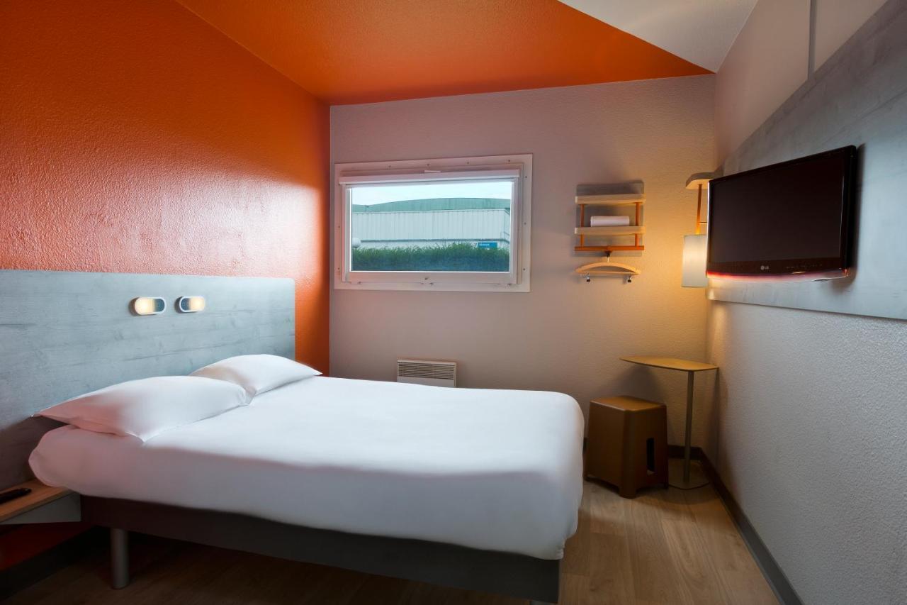 Hotel Ibis Budget Universite 2*